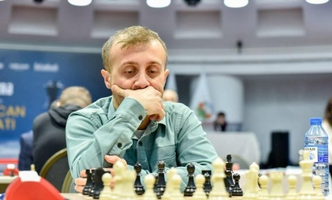 Vüqar Rəsulov Türkiyədə turnirdə ilk "10-luq"da