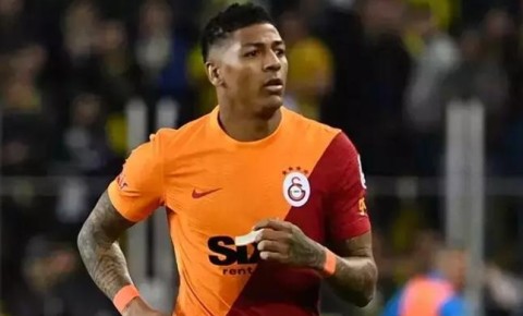 "Qalatasaray"ın sabiq müdafiəçisi özünə yeni klub tapıb