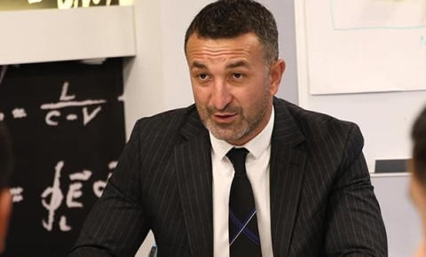 Aqşin Mürsəlov: "Həm oyun, həm də nəticə baxımından sabit bir xətt tutmağa çalışırıq"