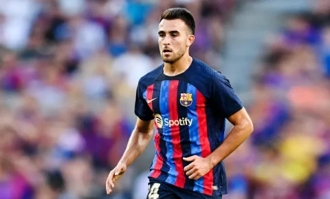 "Barselona" müdafiəçi ilə müqavilənin müddəti uzatdı