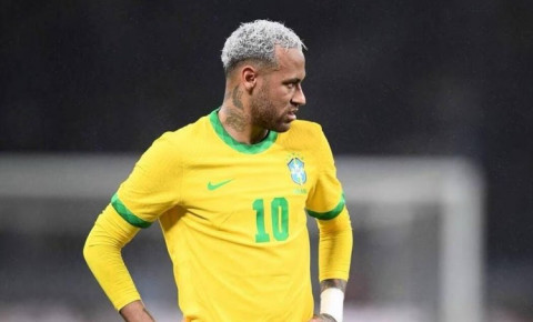 Neymara yeni müqavilə təklif olundu