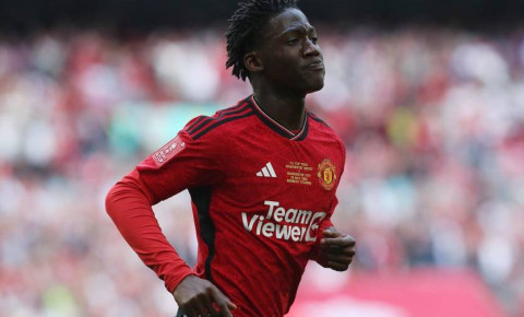 "Napoli" İngiltərə klubunun yarımmüdafiəçisinə "elçi" düşüb