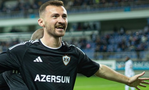 "Qarabağ"dan ayrılan futbolçu: "Oynamayanda məni dəstəkləyən azarkeşlərə təşkkür edirəm"