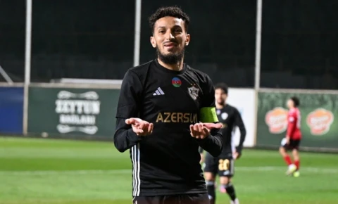 Abdullah Zubir "Qarabağ"ın heyətində ikinci futbolçu oldu