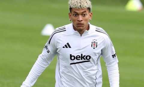 "Beşiktaş" futbolçusunu Braziliyaya göndərdi