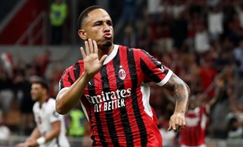 "Milan"ın futbolçusu Premyer Liqa klubuna keçir