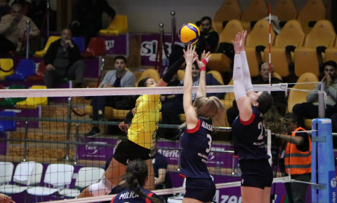 Yüksək Liqada VII tura start verilir