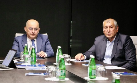 AVF rəhbərliyi qadın voleybolçulardan ibarət yığma üzvləri ilə görüşüb