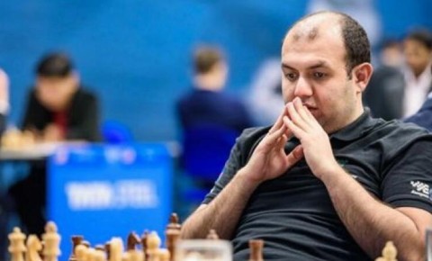 Rauf Məmmədov Londonda keçiriləcək dünya çempionatına qatılacaq