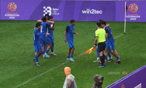 U-16  finalda rəqibini gözləyir