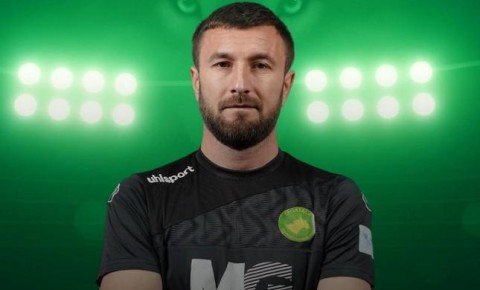 Bölgə klubu 3 futbolçusu ilə müqaviləni uzatdı