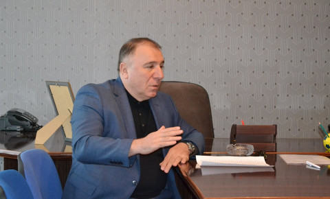 İsgəndər Cavadov: "Milliyə bir şərtlə xaricdən məşqçi dəvət etmək olar ki..."