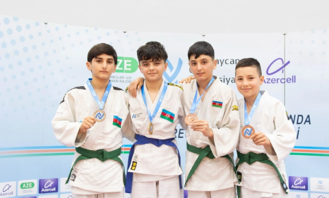 14 yaşadək cüdoçular arasında region birinciliyinin qalibləri müəyyənləşib