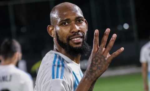 Macarıstan mətbuatı: "Qarabağ"ın futbolçusu üçün təklif göndərilməyib"