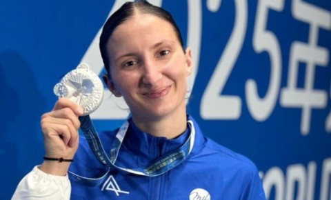 Azərbaycan idmançısı Çində gümüş medal qazandı