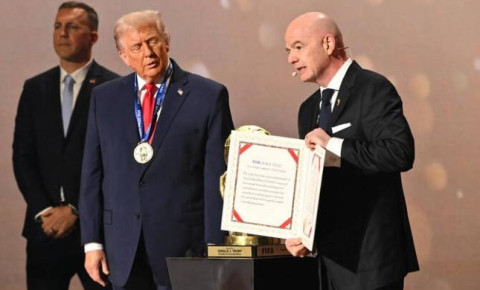 İnfantino Trampa verilən mükafatdan danışdı