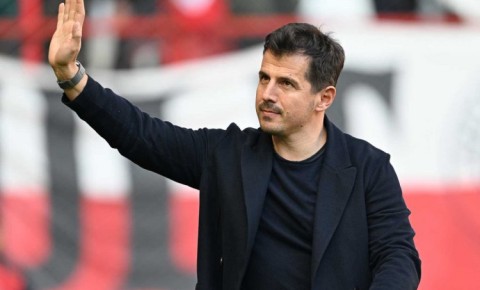 Emre Belözoğlu ilə yollar ayrıldı
