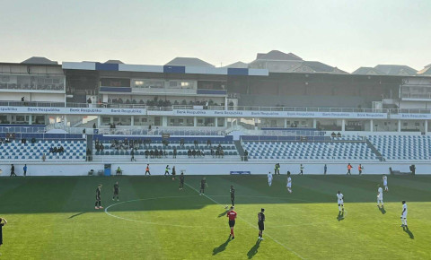 "Bayquşlar" "şirlər"ə qarşı - Oyun başladı