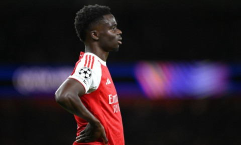 "Arsenal" Bukayo Sakaya yeni müqavilə təklif edib