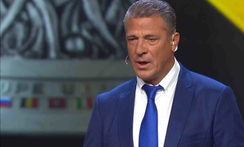 Vəli Qasımov: "Böyüklərə məşq keçməmişik, sadəcə, onları yığmışıq"