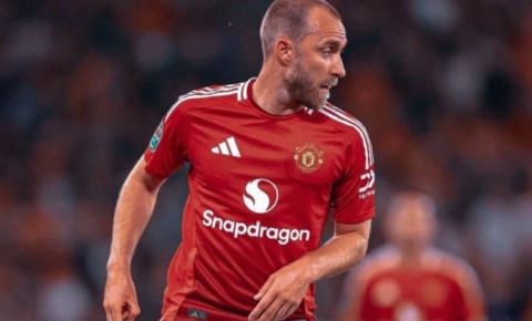 Məşhur futbolçuya aşağı liqa klubundan təklif