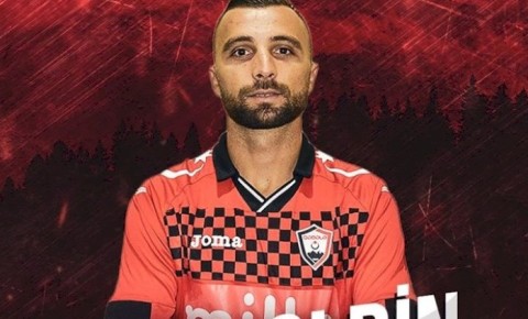 "Qəbələ"nin sabiq futbolçusu: "Klub prezidentinə inanıram"