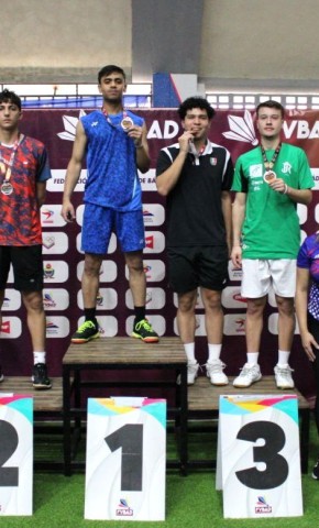 Badmintoçularımızdan Venesuelada 2 gümüş medal