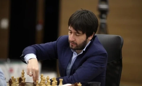 Teymur Rəcəbov Moskvada 315 minlik mükafat fondu uğrunda yarışacaq