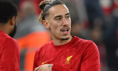 “Liverpul” yunan müdafiəçini satmağı planlaşdırır