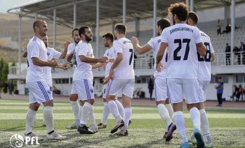 Çempion olan bölgə klubu dağıldı