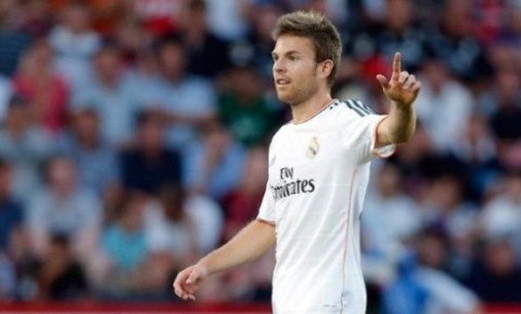 “Real”ın sabiq futbolçusu Honq Konq klubu ilə müqavilə bağlayıb