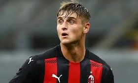 “Milan” hücumçusunu icarəyə göndərdi