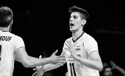 İranlı voleybolçunu hoteldə elektrik cərəyanı vurdu