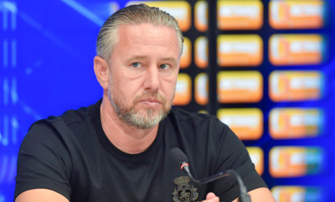 FİFA "Neftçi"nin sabiq baş məşqçisi ilə bağlı qərar çıxardı