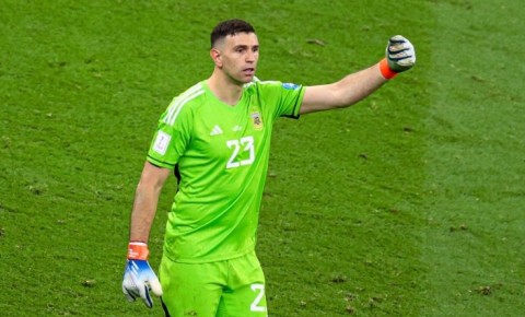 Argentina millisinin üzvü "Atletiko"ya doğru
