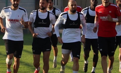"Araz-Naxçıvan"ın yeni transferi komandaya qoşuldu