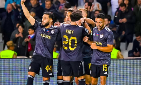 "Qalatasaray" və "Qarabağ"ın oyunu ilk "10-luq"da