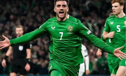 Niderland klubu "Fənərbaxça"dan 25 milyon avro tələb edir