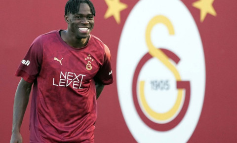 "Qalatasaray"ın zədəli futbolçusundan xəbər var