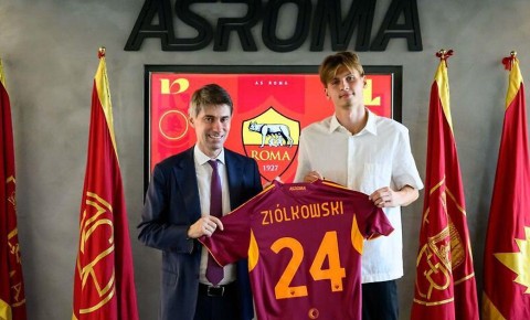 “Roma” 20 yaşlı polşalını “rənglərinə bağladı”