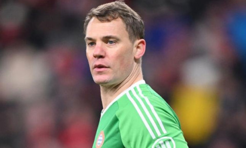 Noyer Bundesliqa tarixində birinciliyə yaxınlaşır