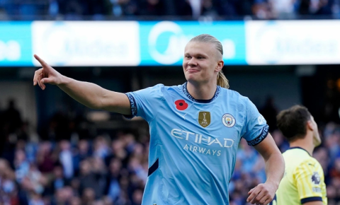 İngiltərə Premyer Liqasında sentyabr ayının ən yaxşı futbolçusu müəyyənləşib