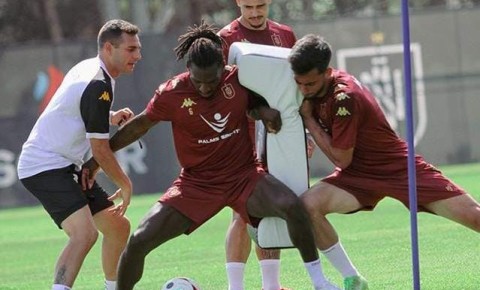 "Neftçi" yeni mövsümə hazırlaşır
