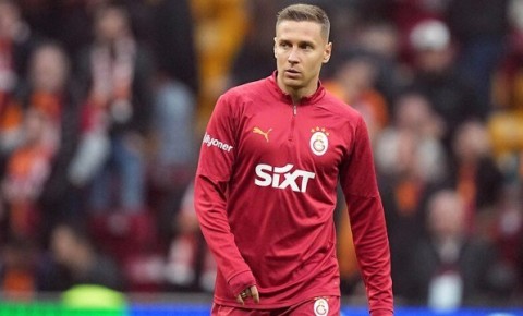 "Qalatasaray" polşalı futbolçu ilə yollarını ayırdı - RƏSMİ