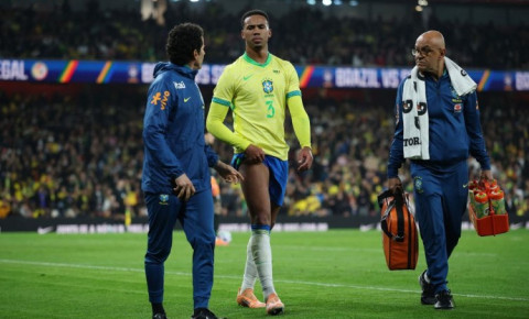 Braziliya millisinin üzvü 2 həftə oynamayacaq