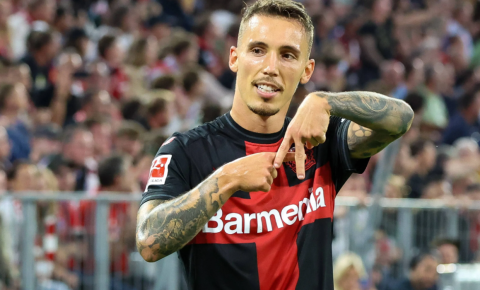 “Bayer”in futbolçusu “Barselona”nın hədəfində