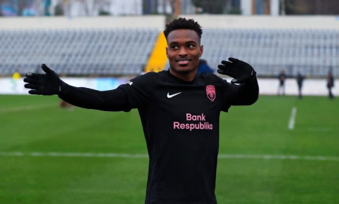 200-cü qol “Neftçi”nin qapısından keçdi, Mikels bombardirə çatdı