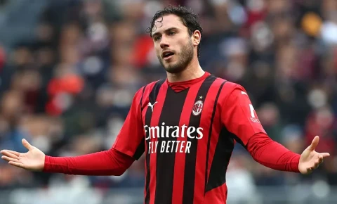 “Milan”ın sabiq kapitanı Yunanıstan klubunda