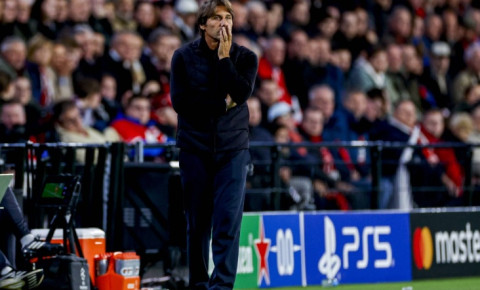 "Napoli" rəhbərliyi Antonio Konteni əvəzləyəcək mütəxəssislə əlaqə saxlayıb