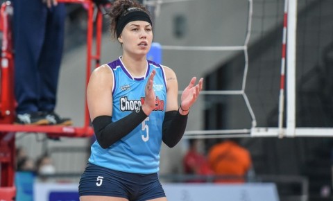 "Azərreyl" təcrübəli voleybolçu ilə yolları ayırıb
